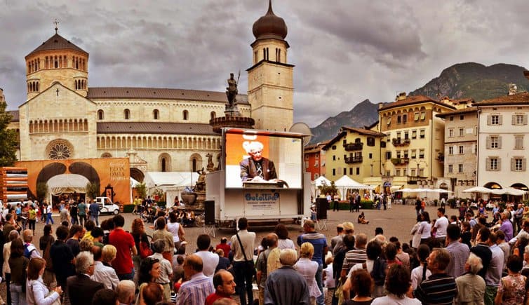 Il successo del Festival dell’Economia di Trento 2024 è testimoniato da oltre 40mila presenze, 300 eventi e la partecipazione di 5 Premi Nobel.