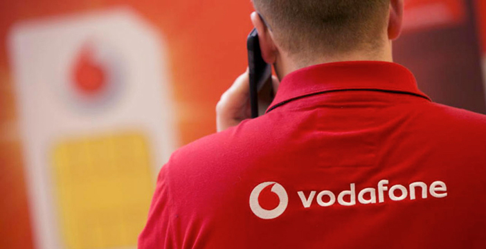 La Commissione Europea approva l'acquisizione di Vodafone Italia da parte di Swisscom. Conclusione prevista per il 2025.