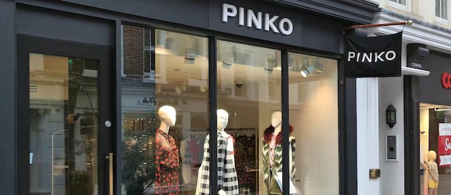 Pinko richiede misure protettive per negoziare con i creditori e affrontare la crisi di liquidità che scuote il settore moda italiano.