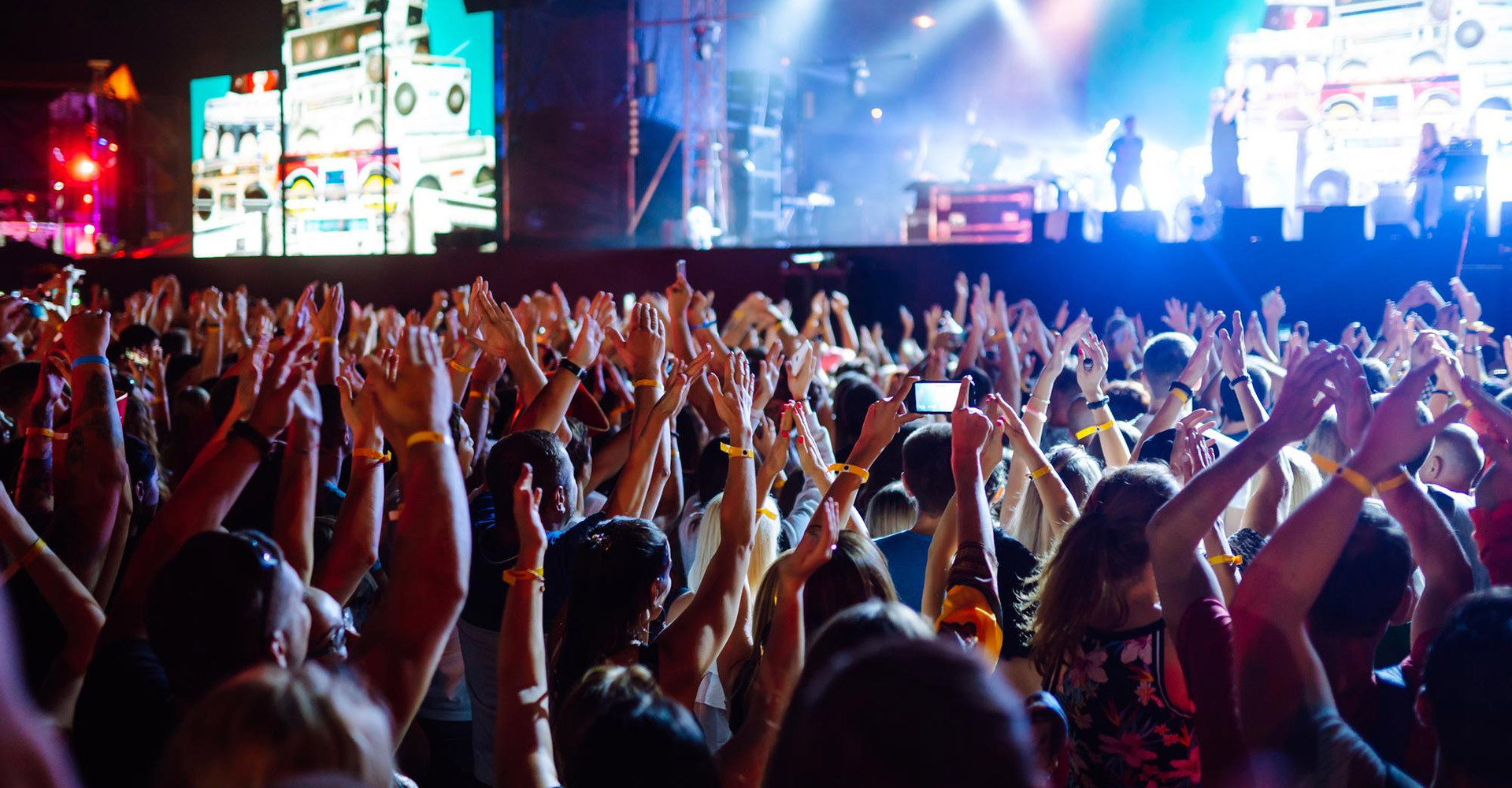 Il settore dei concerti tocca quasi 1 miliardo di euro e genera un indotto di 4,5 miliardi. Cresce l'importanza della live music economy.