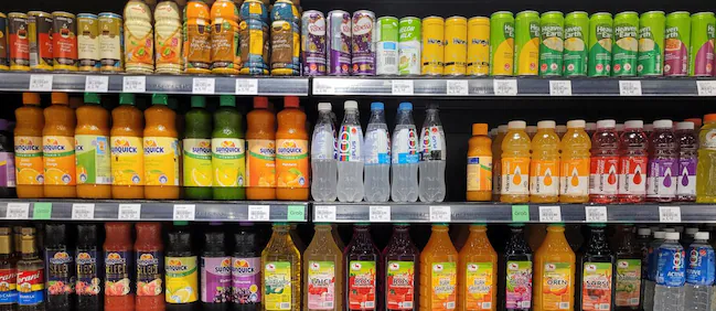 Assobibe chiede al governo di rinviare la Sugar tax per evitare costi elevati, calo vendite e perdita di entrate fiscali.